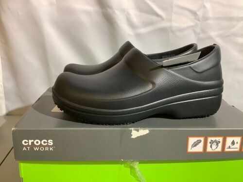 Crocs Neria Pro II Clog, Women's 8, Appears New - Lot 473