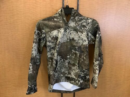 Red Head Youth Pullover Tech Hoodie, Medium, Appears New - Lot 525