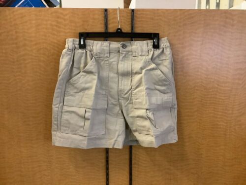 Red Head Men's Shorts, 32, Appears New - Lot 563