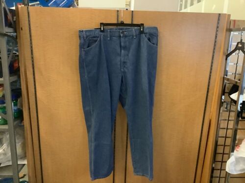 Dickies 5 Pocket Work Jean 44x30, Appears New - Lot 566