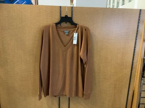 Natural Reflections Ladies Shirt, XL, Appears New - Lot 594