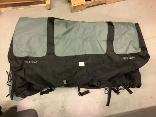 Trail Gear Seat Cover, Ecommerce Return - Lot 634