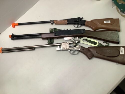 Lot of (3) Toy Guns, Ecommerce Return - Lot 670