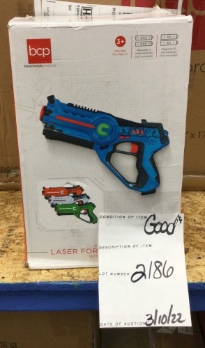 Set of 4 Infrared Laser Tag Blasters and Vests for Kids & Adults - Lot 2186