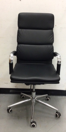 Office Chair, E-Commerce Return - Lot 66