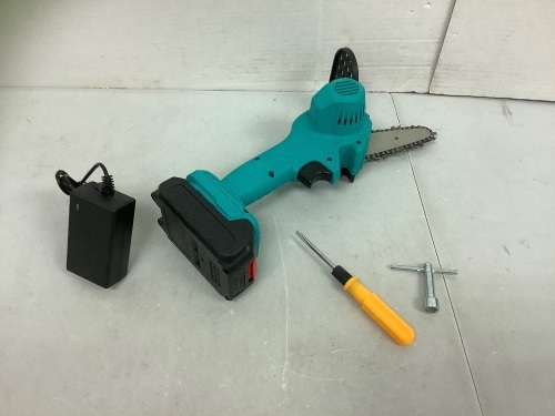 Mini Chainsaw, Powers Up, E-Commerce Return - Lot 69