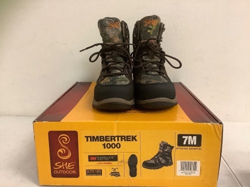 SHE Womens Boots, 7M, Appears New - Lot 105