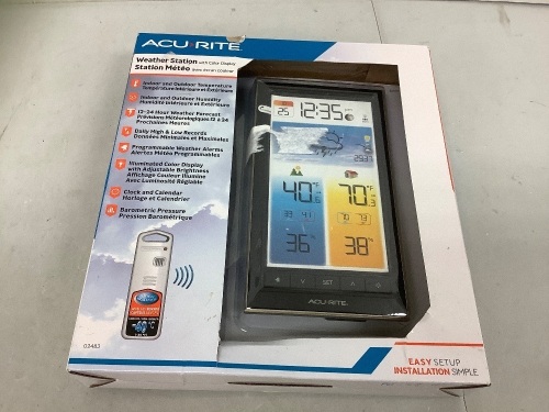 Acurite Weather Station, Powers Up, Appears new - Lot 218