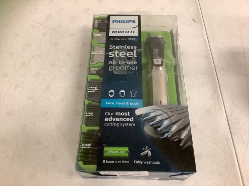 Philips Norelco All in One Groomer, Works, E-Commerce Return - Lot 382