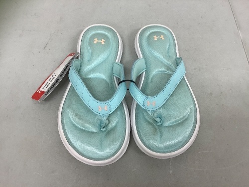 Under Armour Girls Sandals, 5Y, E-Commerce Return - Lot 394