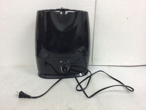 Ultrasonic Humidifier, Powers Up, E-Commerce Return - Lot 788