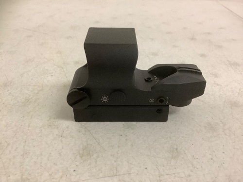 Qicheng Red Dot Sight, E-Comm Return - Lot 897
