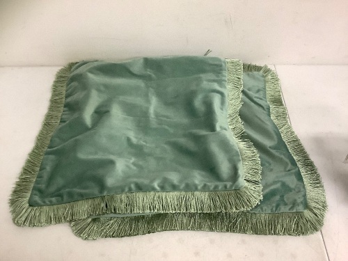 La Jolie Muse Throw Pillow Covers, Appears New - Lot 112