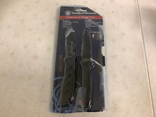 Smith and Wesson Knife Set, E-Commerce Return - Lot 262