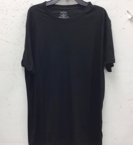 Aothia Mens Athletic Shirt, Large, E-Comm Return - Lot 363