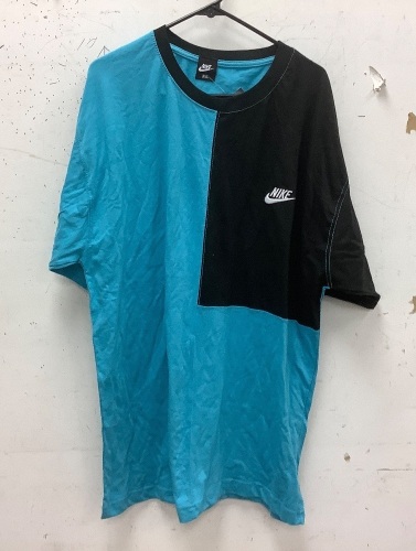 Mens Nike Shirt, 3XL, Authenticity Unknown, New - Lot 416