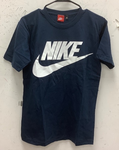 Mens Nike Shirt, M, Autheniticity Unknown, New - Lot 431
