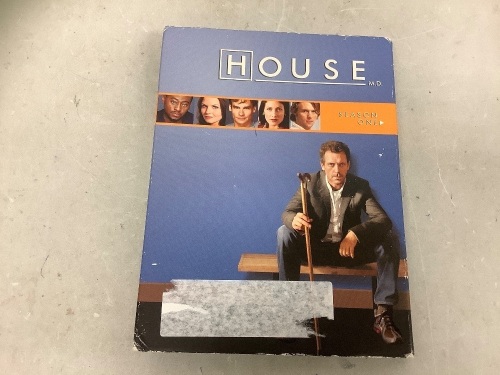 House Season 1 DVD Set, E-Comm Return - Lot 575