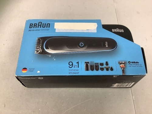 Braun 9 In 1 Trimmer, Powers Up, E-Commerce Return - Lot 619