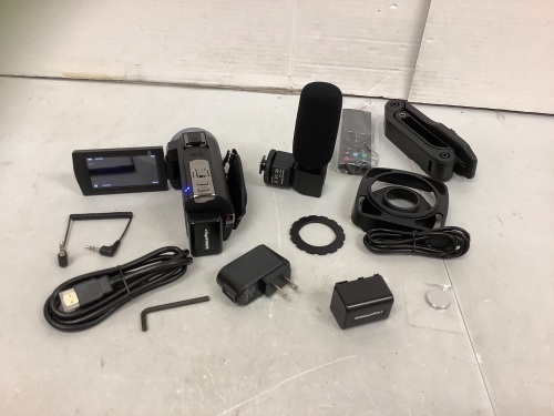 Digital Camcorder, Powers Up, E-Commerce Return - Lot 632