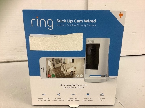 Ring Indoor/ Outdoor Security Camera, Powers Up, E-Commerce Return - Lot 672