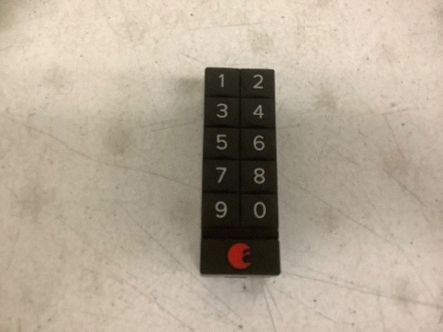 August Smart Keypad, Appears New - Lot 754