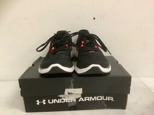 Under Armour Womens Shoes, 7.5, Appears New, Retail 69.99 - Lot 820