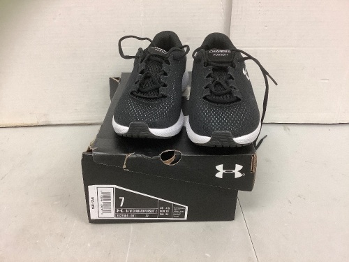 Under Armour Charged Pursuit 2 Shoes, 7, Unsure if Mens or Womens, E-Commerce Return - Lot 840