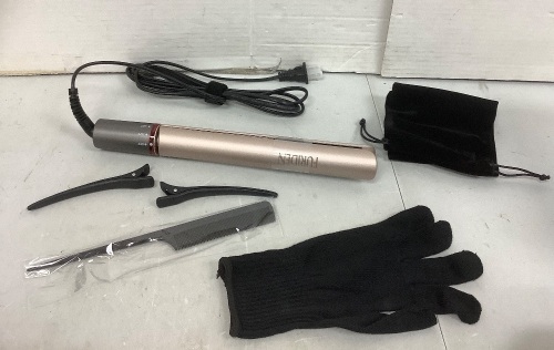 Furiden Hair Straightener, Powers Up, E-Commerce Return - Lot 923