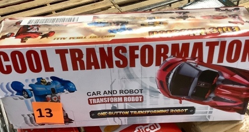 1/18 Scale RC Remote Control Transforming Robot Car Toys - Lot 13