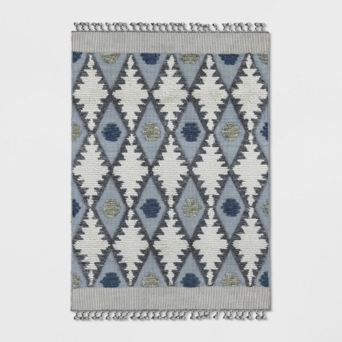 Meadowsweet Diamond Tufted Rug - Lot 329