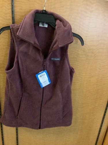 Columbia Women's Vest, Small, Appears New - Lot 115
