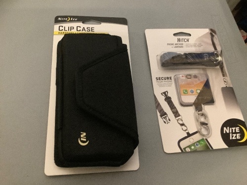 Lot of (2) Cell phone Accessories, Appears New - Lot 119