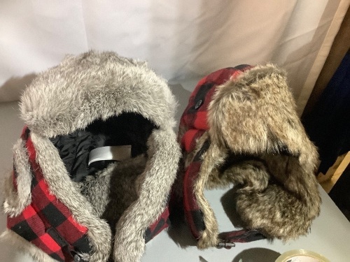 Lot of (2) Insulated Hats, Ecommerce Return - Lot 132