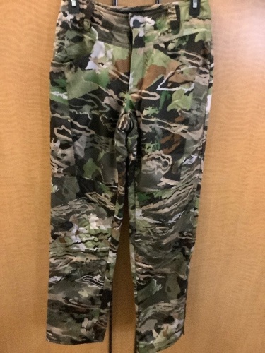 Under Armour Women's Storm Pants, 4, Appears New - Lot 134
