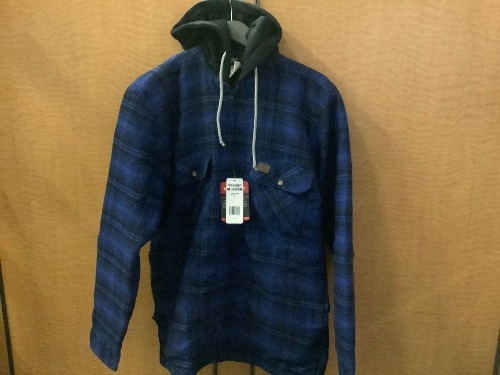 Wrangler Men's Hooded Jacket, Small, Appears New - Lot 177