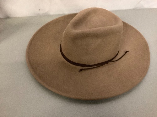 Wool Felt Men's Hat, Appears New - Lot 195