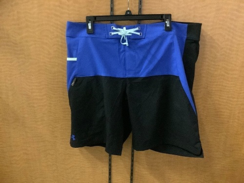 Under Armour Men's 38, Storm Shorts, Appears New - Lot 201