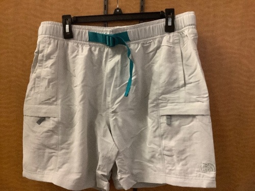 The North Face Men's Shorts, Large, Appears New - Lot 207