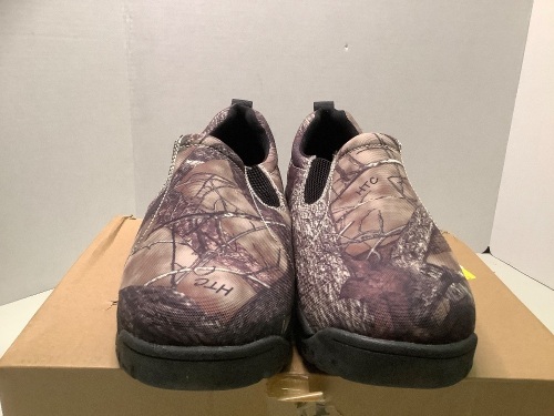 Red Head Men's XTR Camo Moc, 13, Appears New - Lot 240