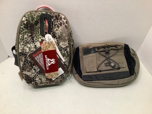 Lot of (2) Small Bags, Ecommerce Return - Lot 279