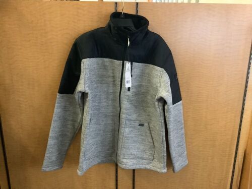 Ascend Cloud Dancer Zip Up, Appears New - Lot 312
