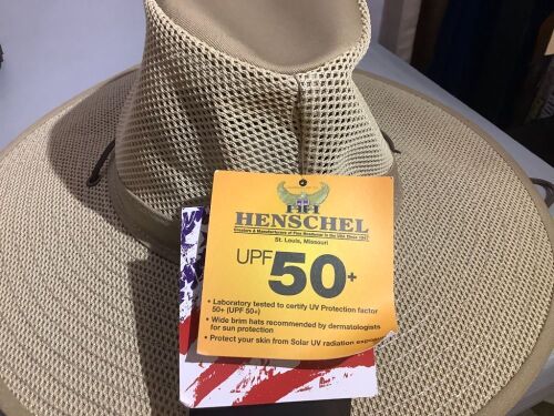 Henschel The Breezer Hat, Medium, Appears New - Lot 390