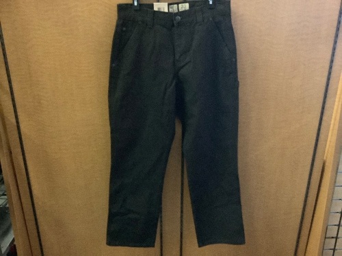 Red Head Men's 33x32, Appears New - Lot 626