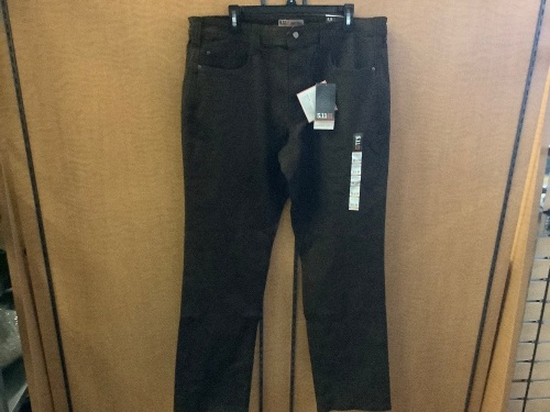 5.11 Defender Pant, 38x34, Appears New - Lot 642