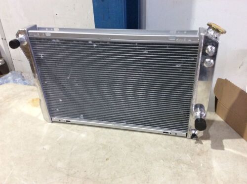 MC951 Aluminum Radiator, Unknown Fit  - Lot 578
