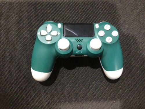 Dualshock 4 Wireless Controller for PS4 - Lot 580