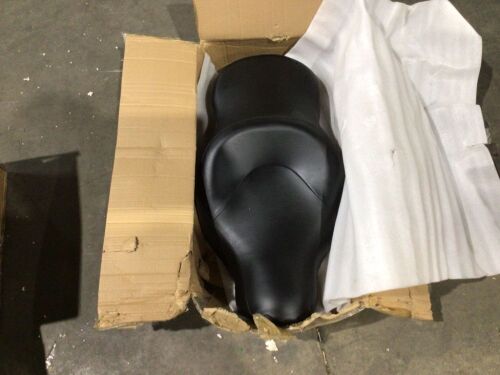Motorcycle Seat  - Lot 586