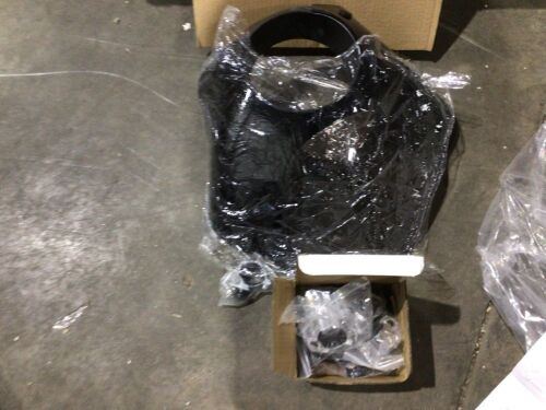 Motorcycle Fairing, Uknown Details - Lot 777