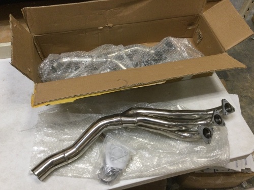Exhaust Manifold Set for V-6 Engine. Unknown Fitment - Lot 287